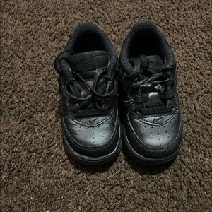 Nike Black Sneakers Athletic Casual Style